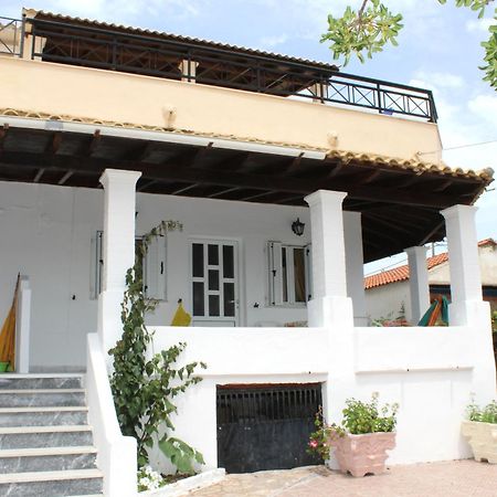Pantelis Apartments Agios Georgios  Eksteriør billede