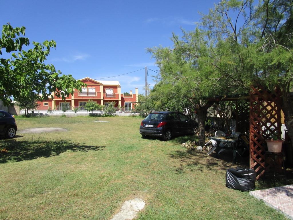 Pantelis Apartments Agios Georgios  Værelse billede