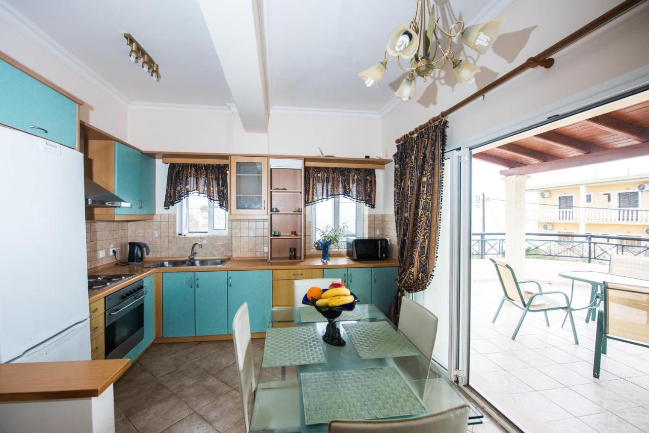 Pantelis Apartments Agios Georgios  Eksteriør billede