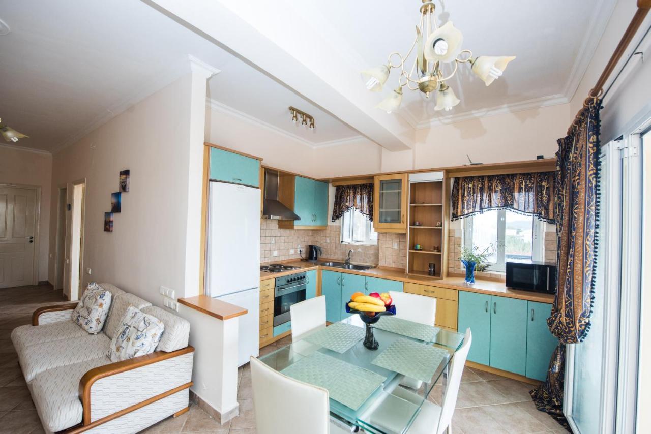 Pantelis Apartments Agios Georgios  Eksteriør billede