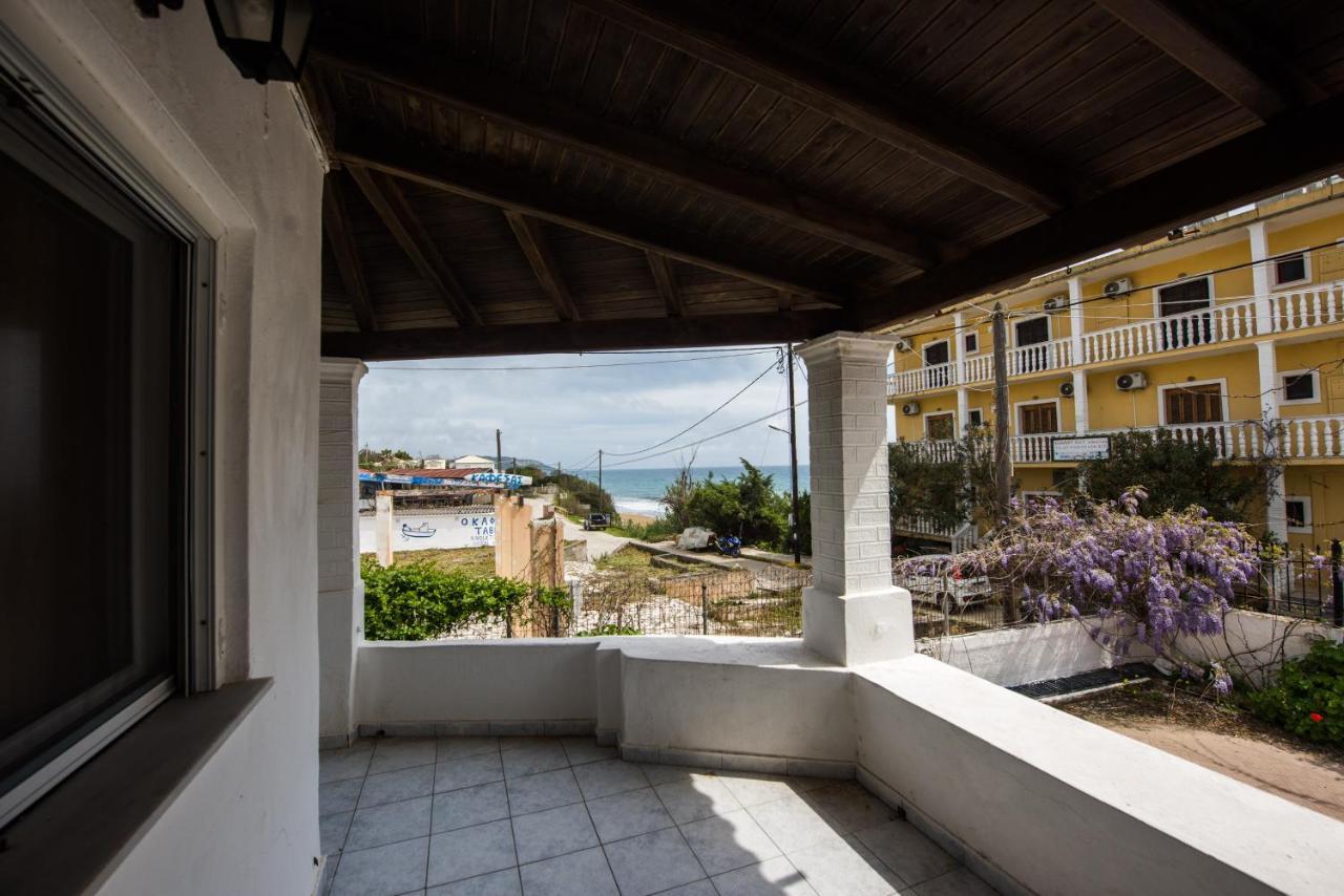 Pantelis Apartments Agios Georgios  Eksteriør billede
