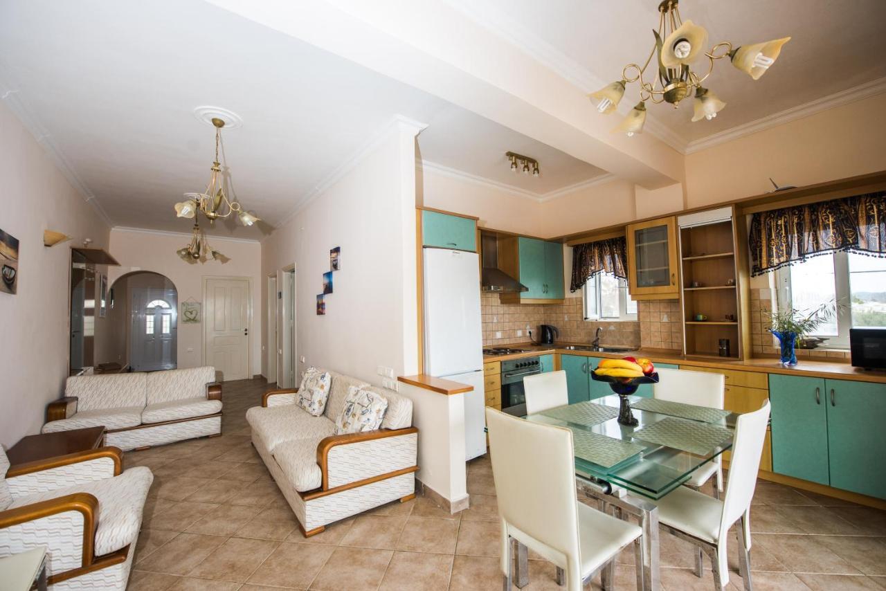 Pantelis Apartments Agios Georgios  Eksteriør billede