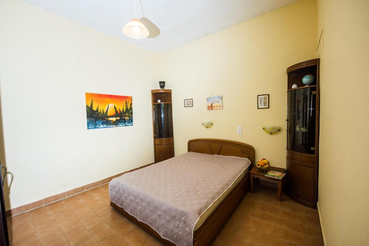 Pantelis Apartments Agios Georgios  Eksteriør billede