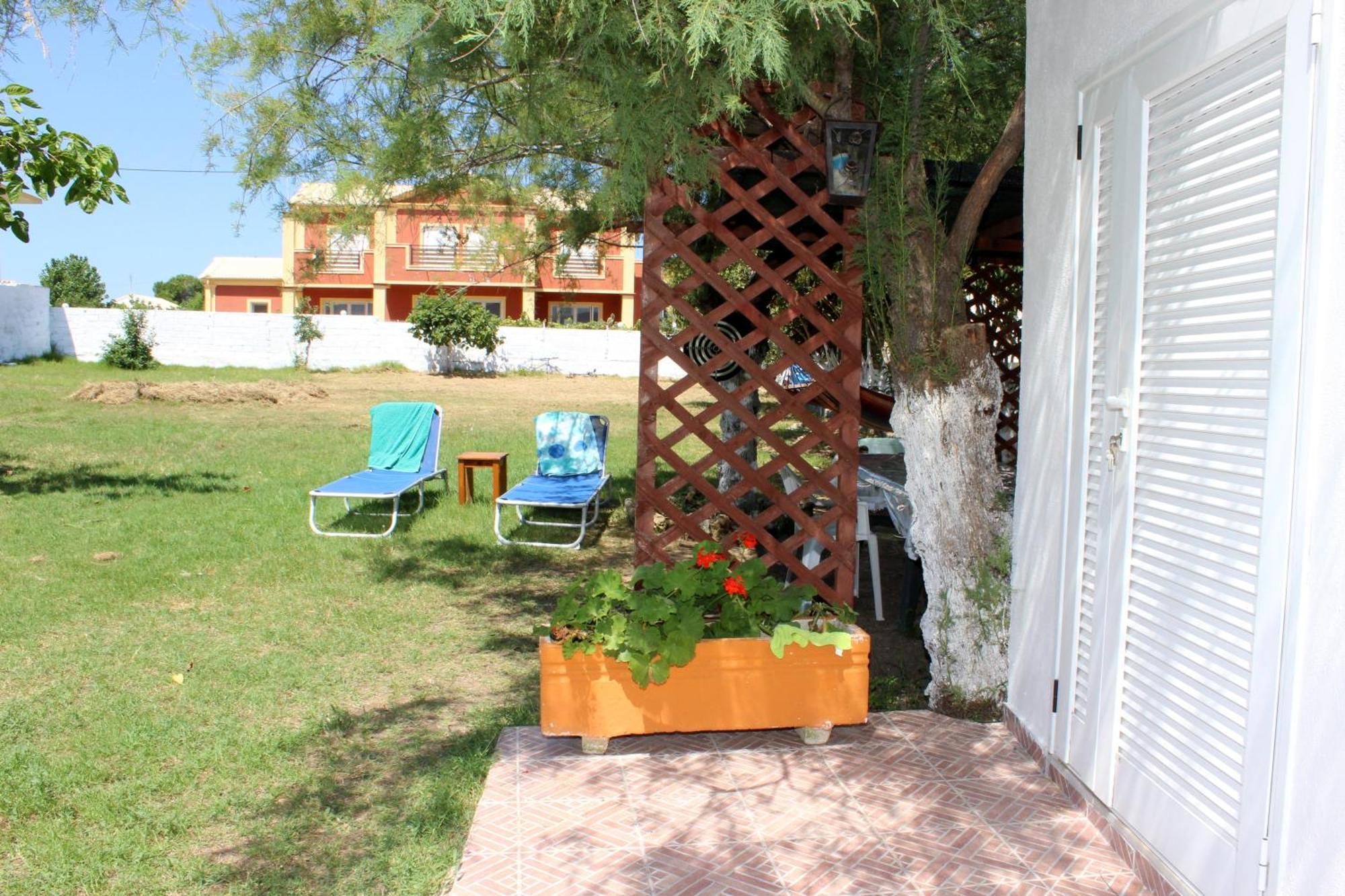 Pantelis Apartments Agios Georgios  Eksteriør billede