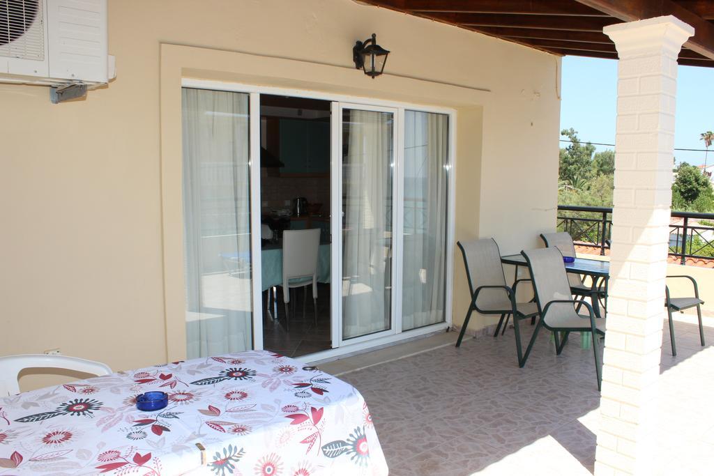 Pantelis Apartments Agios Georgios  Eksteriør billede